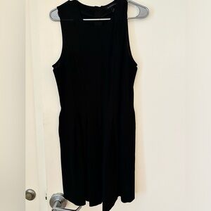 Sleeveless zip back Black skater dress